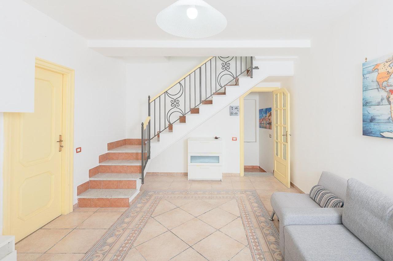 La Procidana House - Corricella Exlusive Terrace Villa Екстериор снимка