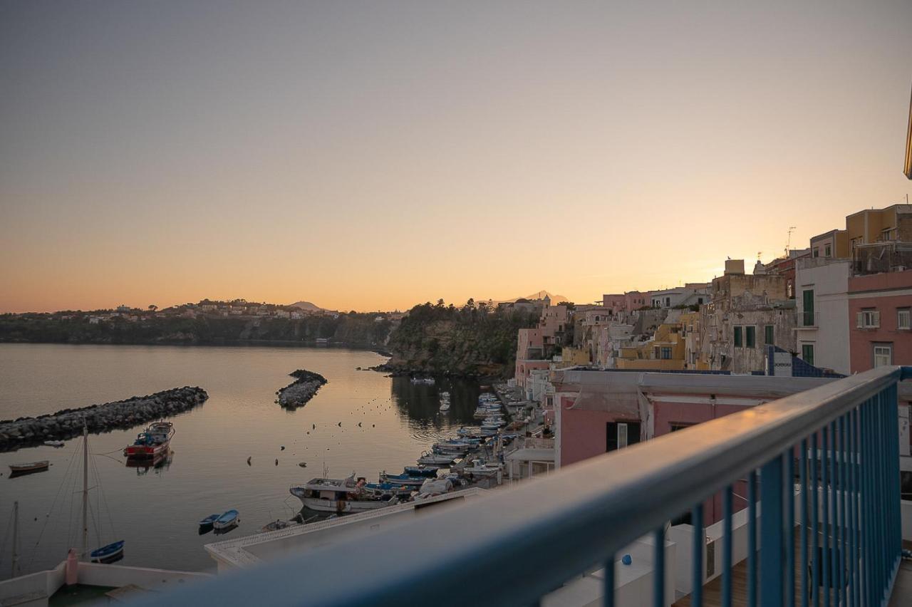 La Procidana House - Corricella Exlusive Terrace Villa Екстериор снимка