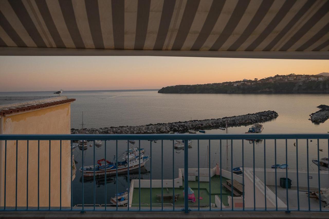 La Procidana House - Corricella Exlusive Terrace Villa Екстериор снимка